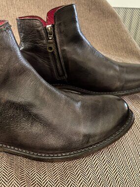 Bed Stu Yurisa Women's Black Rustic Leather Ankle Boots Size 8